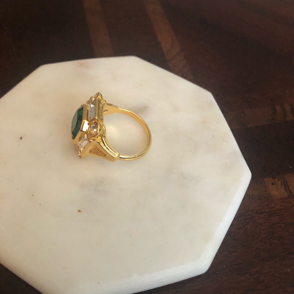 Large ring - Picture 2 of 2